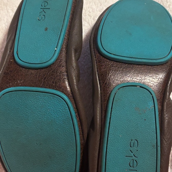 Chocolate Brown Tieks - Picture 15 of 15